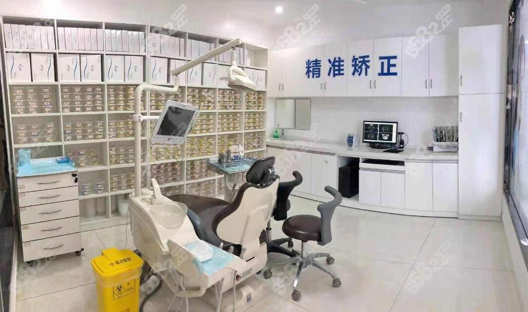 株洲晶钻口腔目前一共四家门店,但是现在仍在扩张中.